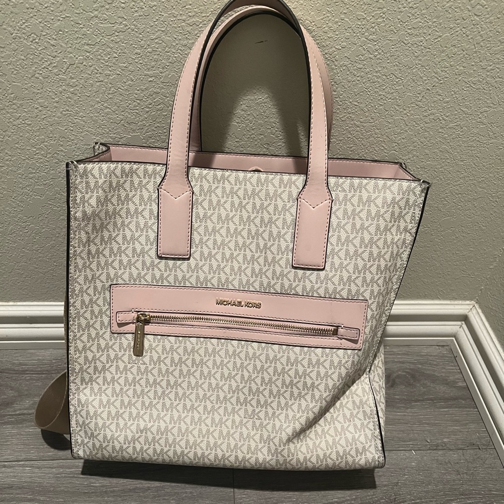 Large Signature Logo Tape Tote Bag